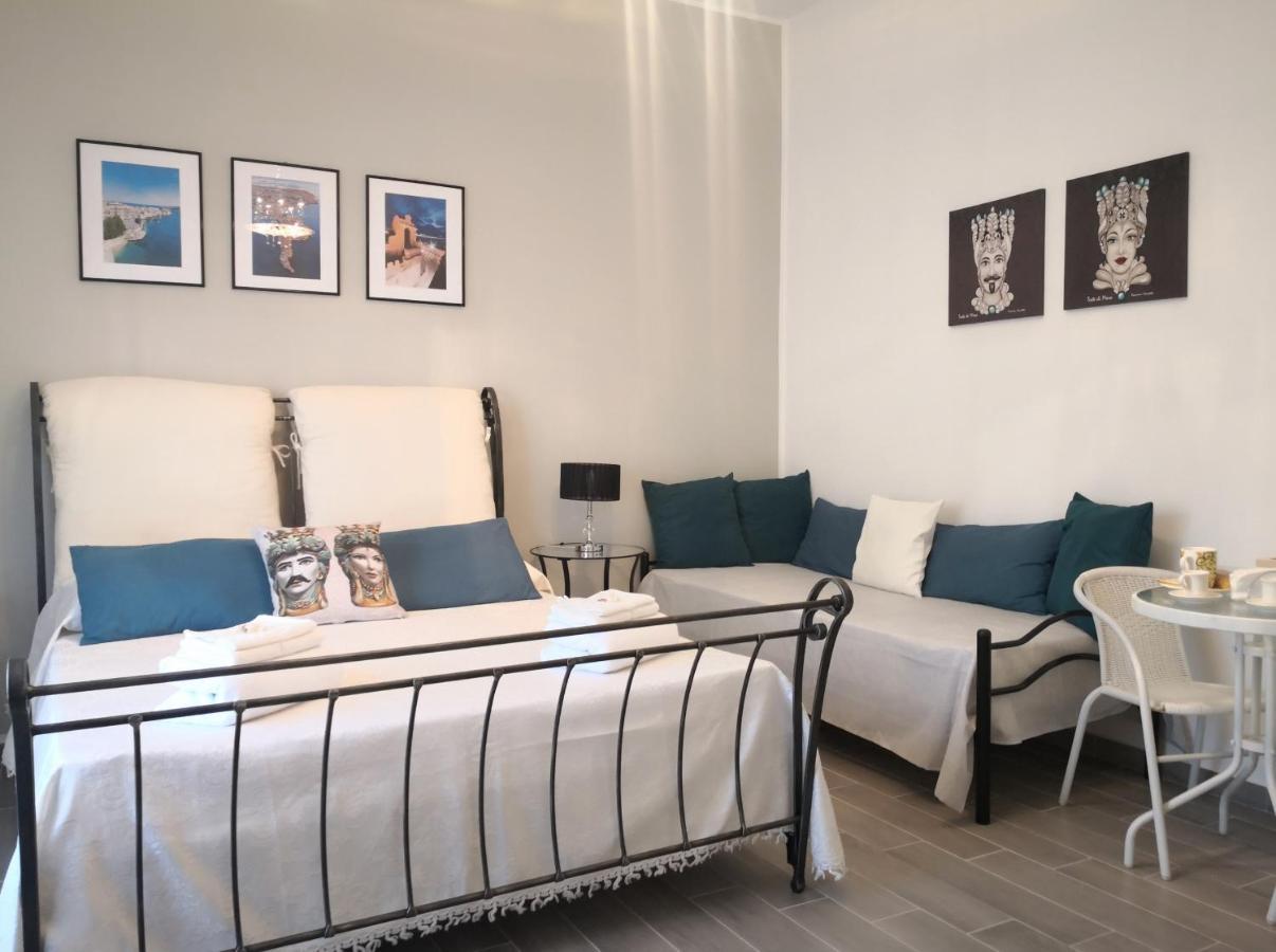 Casa La Morettina - Cortile Privato Interno Сиракузы Экстерьер фото
