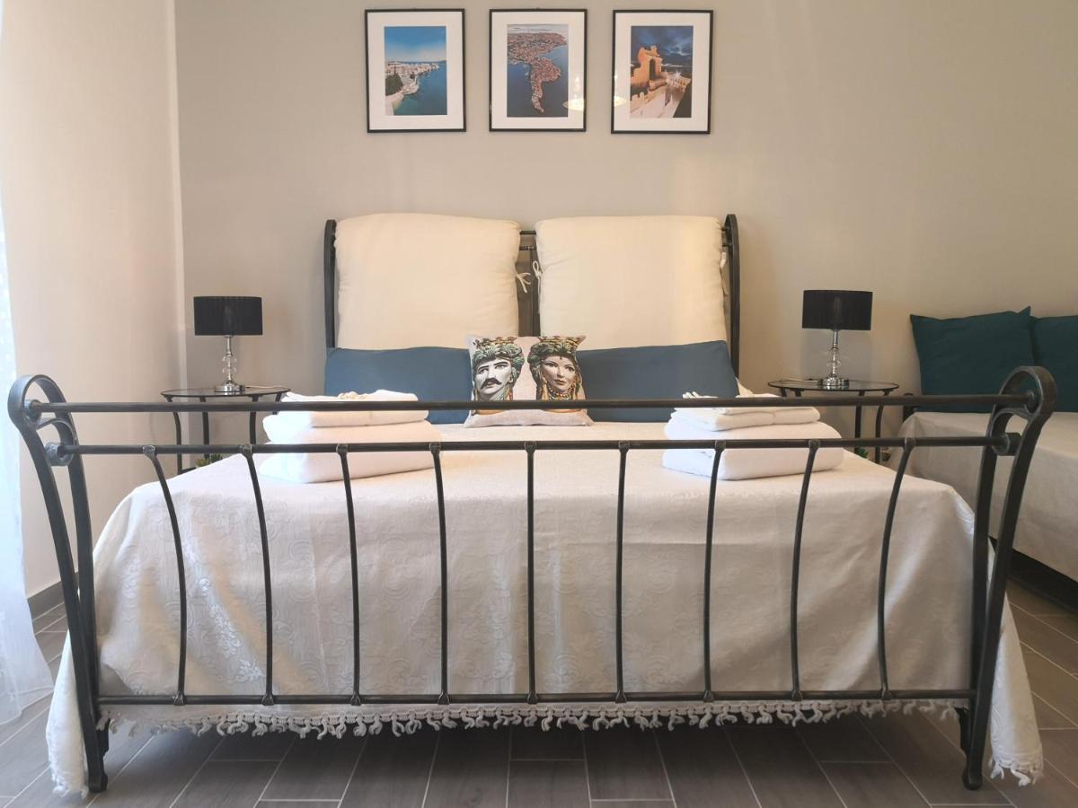 Casa La Morettina - Cortile Privato Interno Сиракузы Экстерьер фото